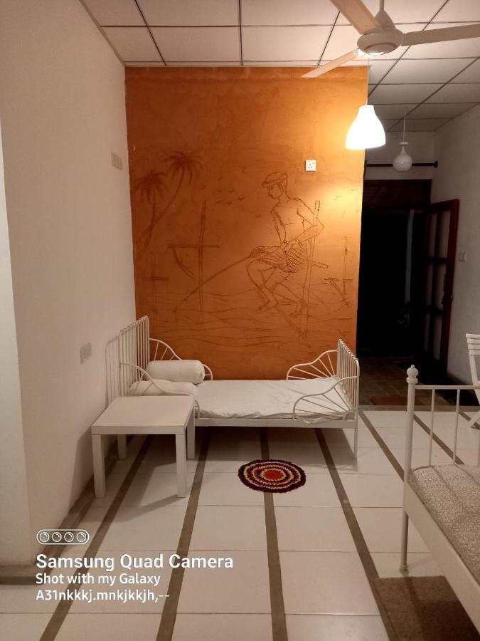 La-Vira Beach Villa Hikkaduwa Eksteriør bilde