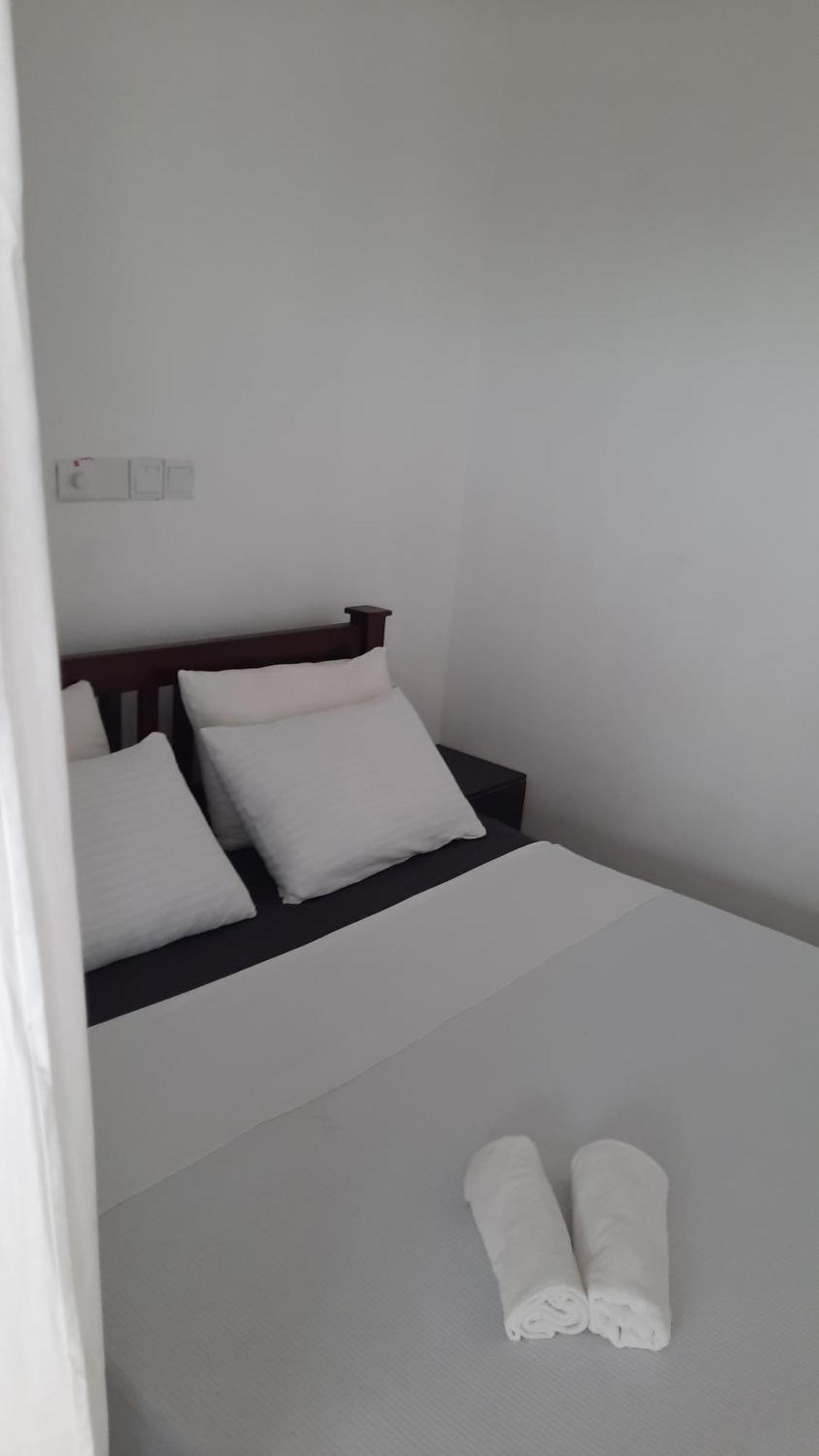 La-Vira Beach Villa Hikkaduwa Rom bilde