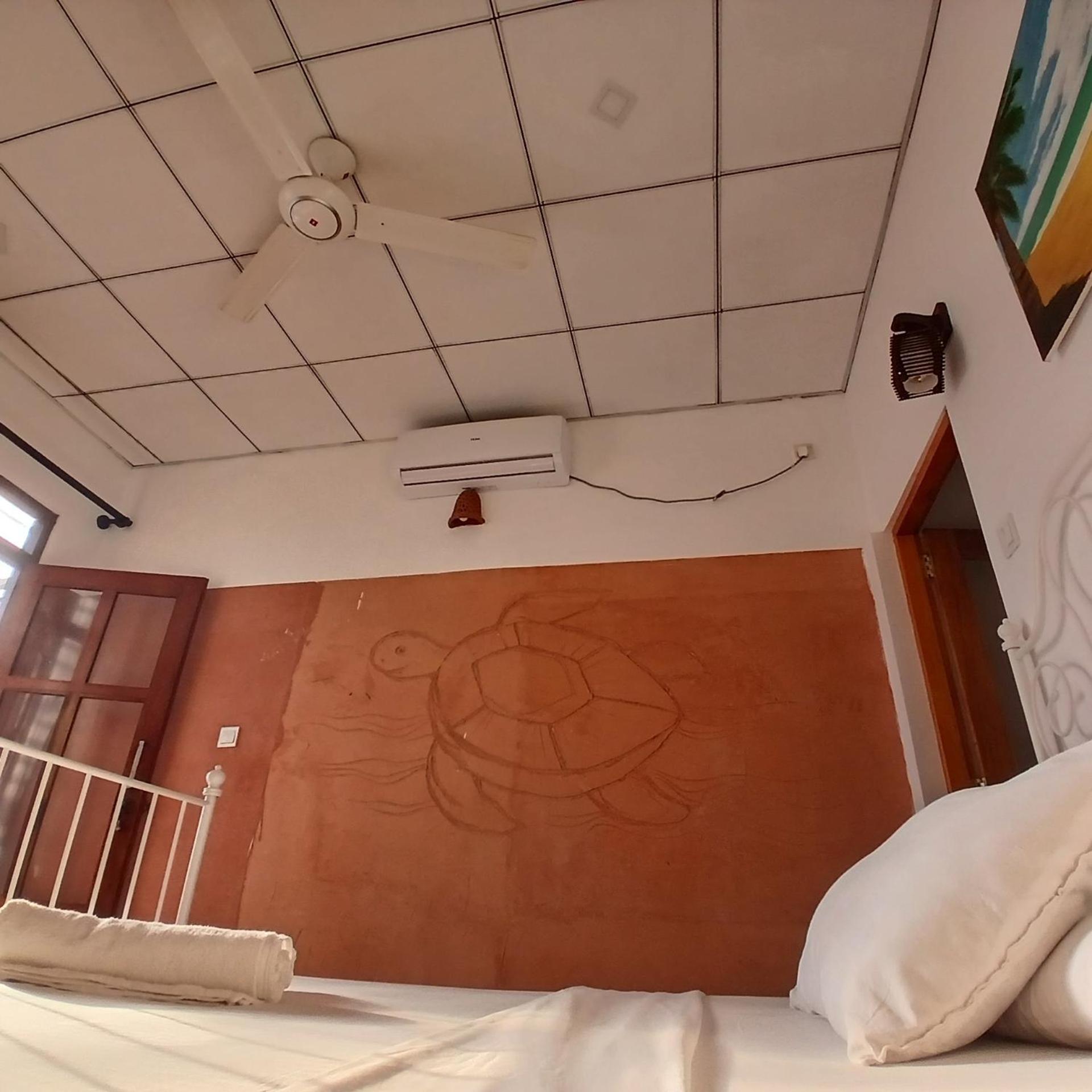 La-Vira Beach Villa Hikkaduwa Eksteriør bilde